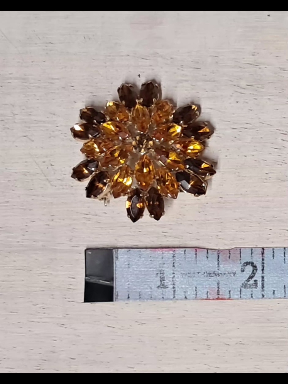Vintage Sparkling Amber and Smoky Crystal Flower Brooch - Picture 6 of 6